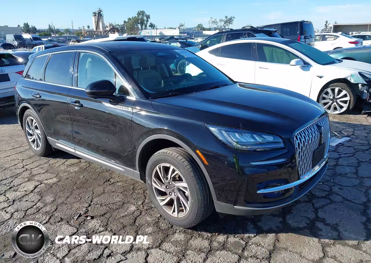 2023 Lincoln Corsair Standard