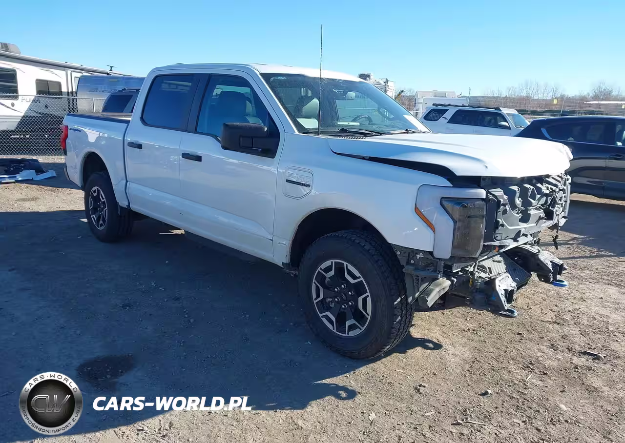 2023 Ford F-150 Lightning Pro