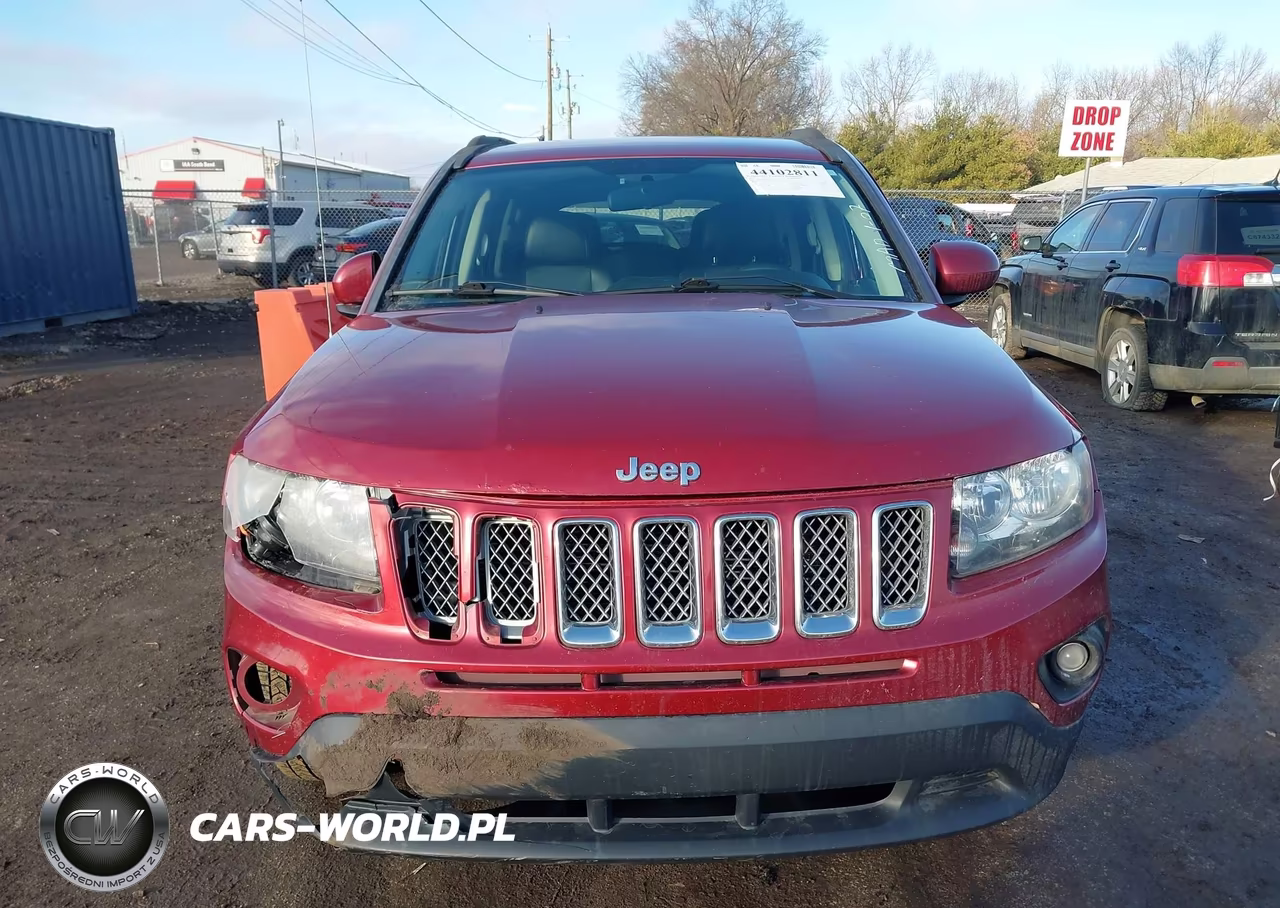 2014 Jeep Compass Latitude VIN:1C4NJDEB9ED825751 - 12