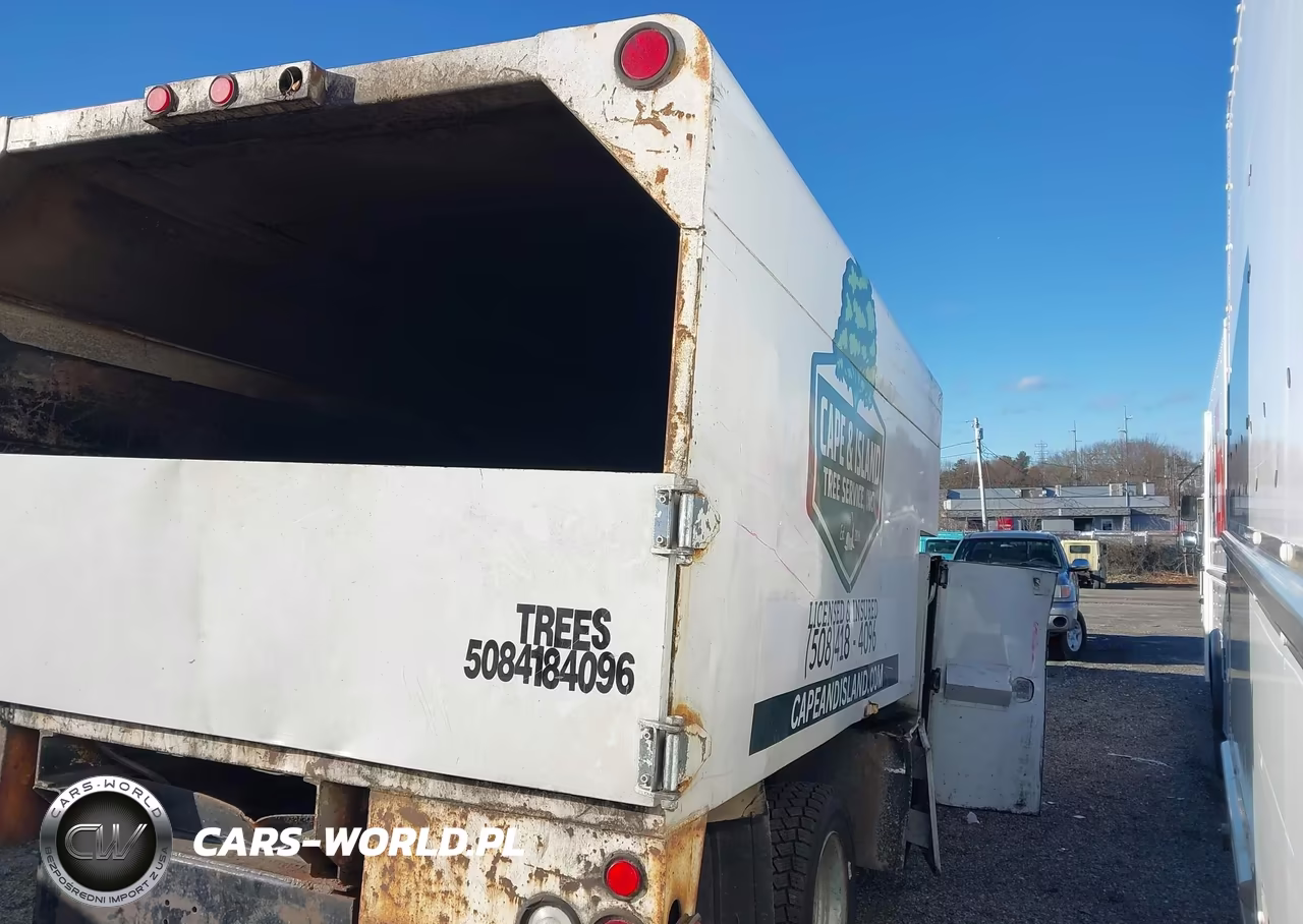 2007 Ford F-550 Chassis Xl-Xlt VIN:1FDAF57P87EA80174 - 4
