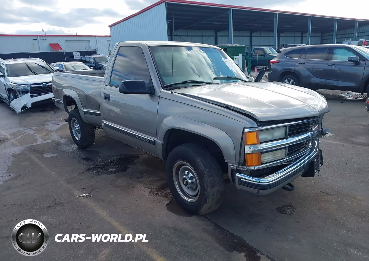 1999 Chevrolet K2500 – zdjęcie 1 z 16
