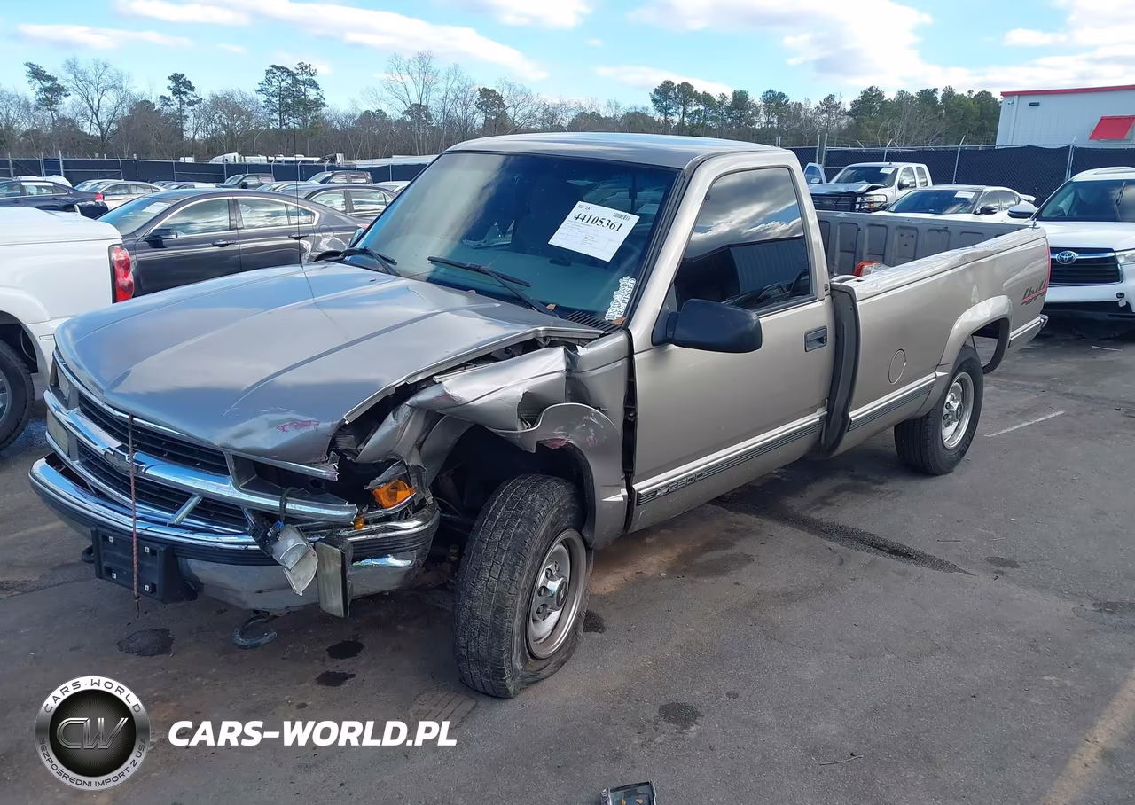 1999 Chevrolet K2500 VIN:1GCGK24R3XR718645 - 2