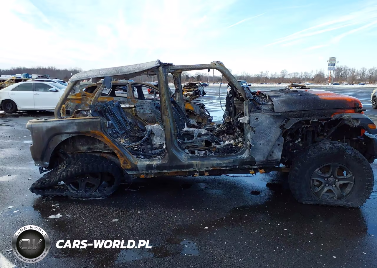 2018 Jeep Wrangler Unlimited Sport S 4X4 VIN:1C4HJXDG9JW233678 - 13