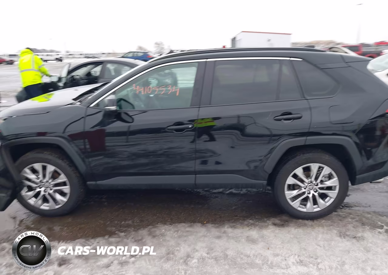 2025 Toyota Rav4 Xle Premium VIN:2T3A1RFV5SC502916 - 15