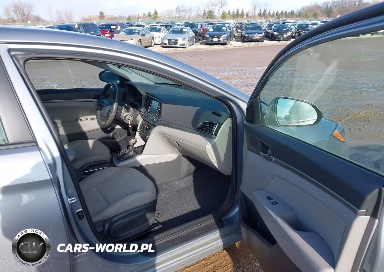2017 Hyundai Elantra Se VIN:5NPD84LF2HH027409 - 5