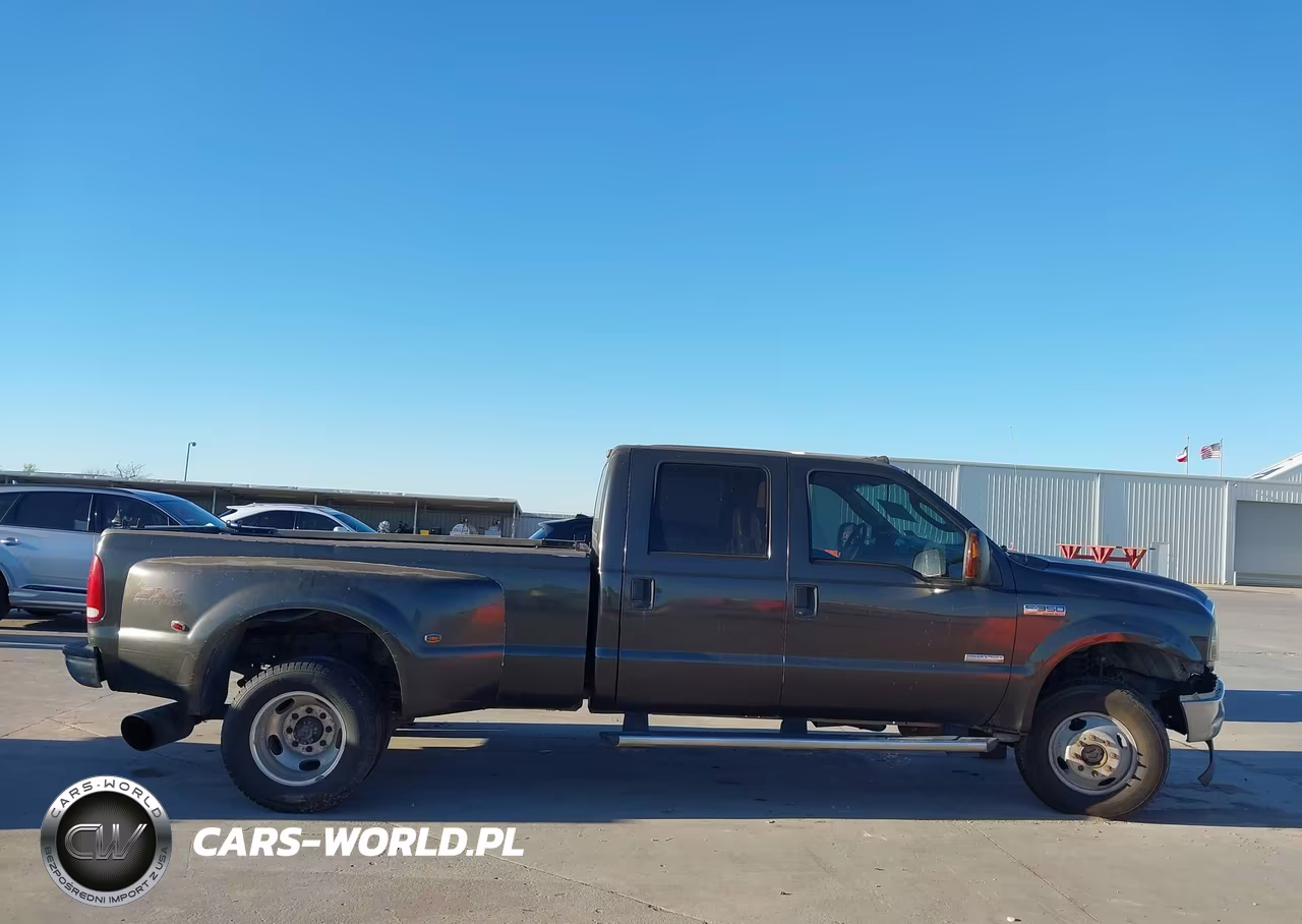 2005 Ford F-350 Lariat-Xl-Xlt VIN:1FTWW33P25EB61480 - 14