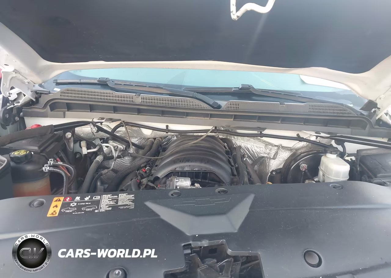 2018 Chevrolet Silverado 1500 1Lt VIN:1GCUKREC2JF152587 - 10