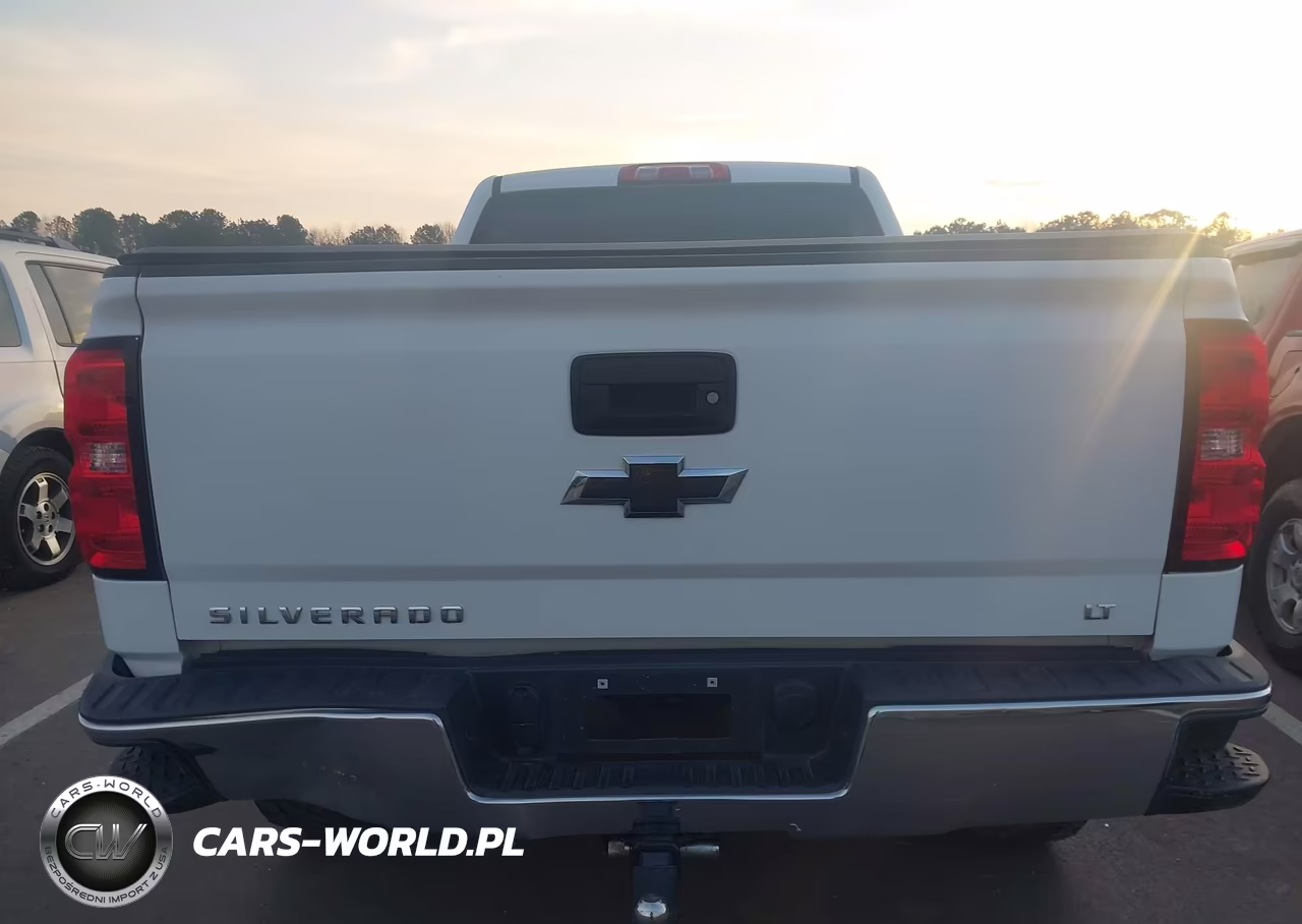 2018 Chevrolet Silverado 1500 1Lt VIN:1GCUKREC2JF152587 - 16
