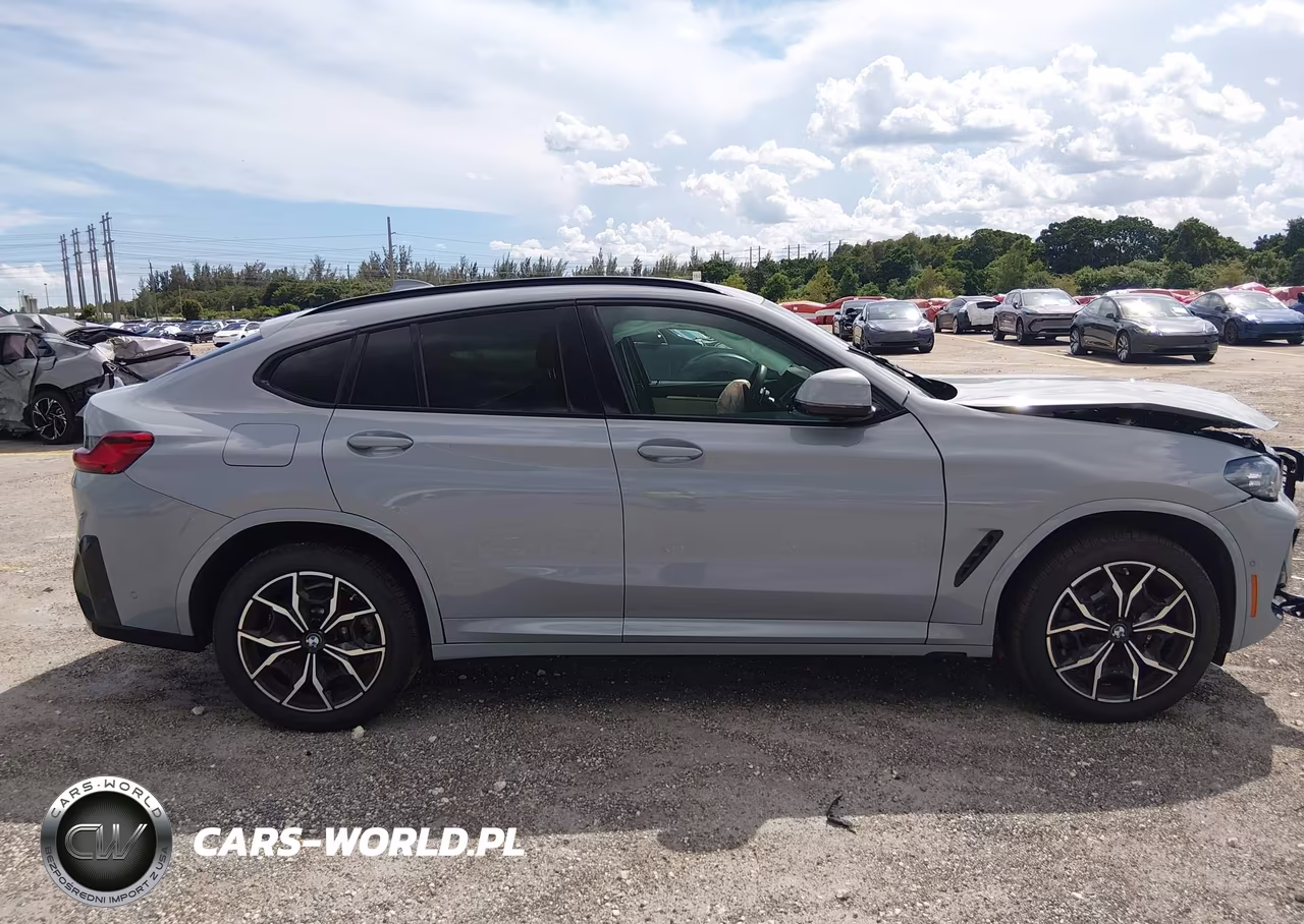 2025 BMW X4 xDrive30I VIN:5UX33DT00S9015327 - 13