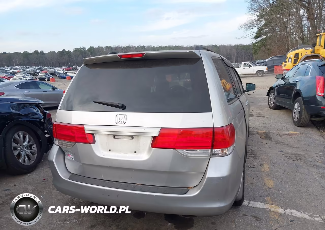 2008 Honda Odyssey Ex VIN:5FNRL384X8B409045 - 4