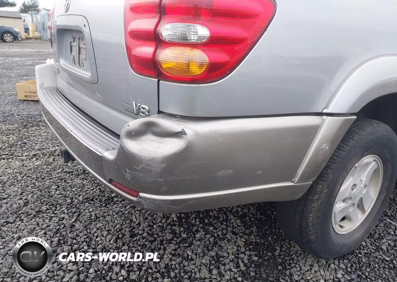 2002 Toyota Sequoia Limited V8 VIN:5TDZT38A82S088261 - 12