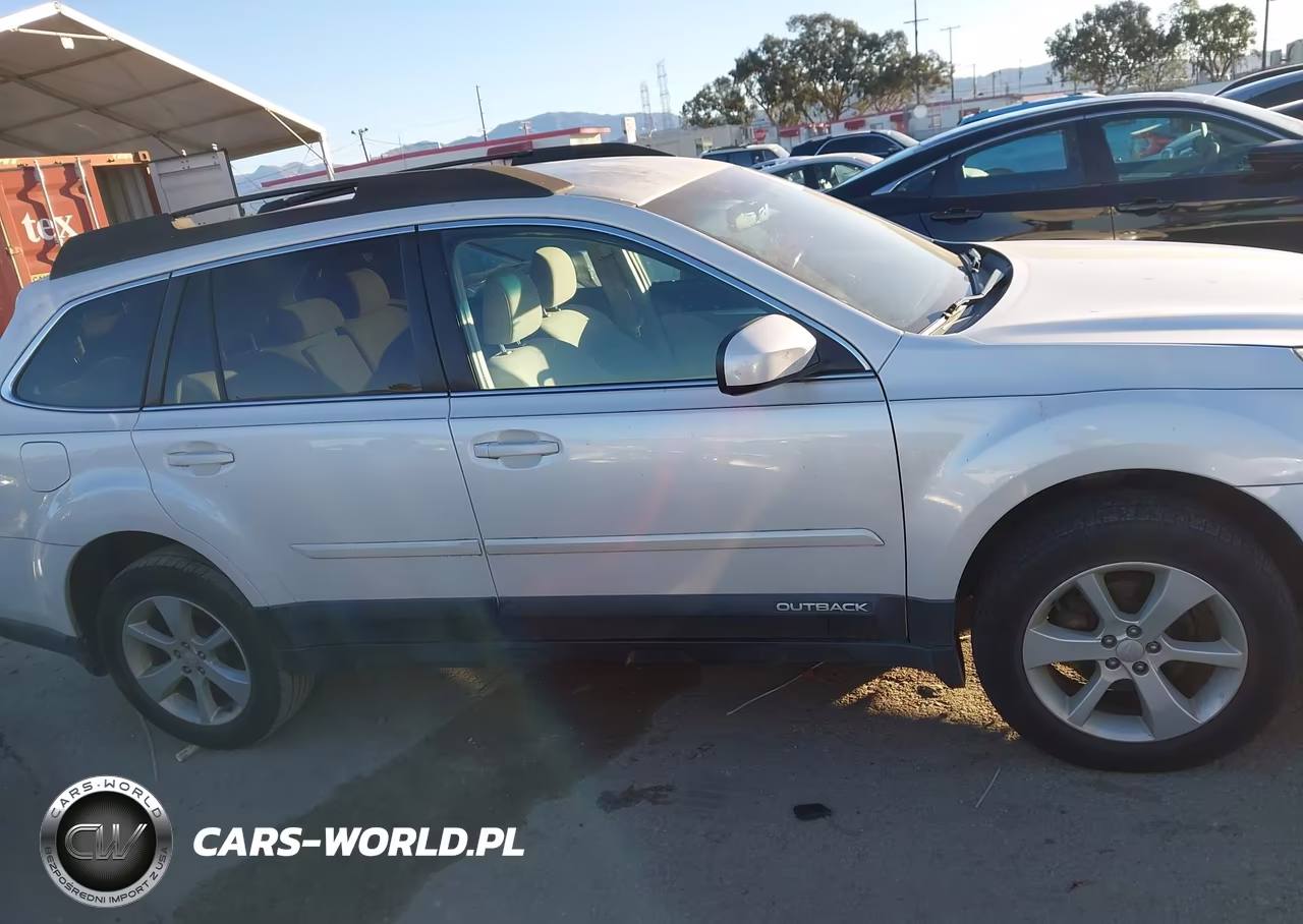 2013 Subaru Outback 2.5I Premium VIN:4S4BRCCC7D3267528 - 13