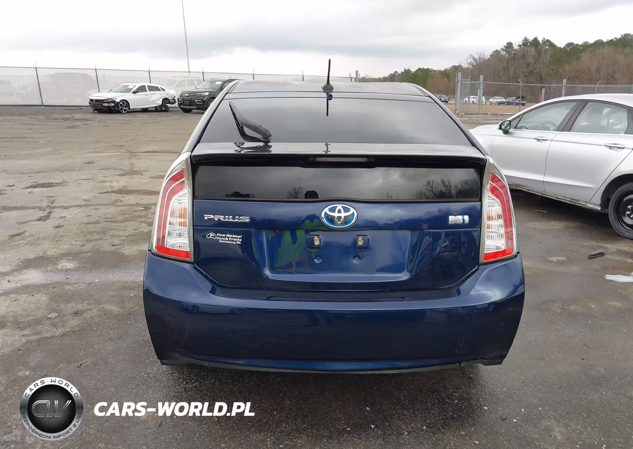 2015 Toyota Prius Four VIN:JTDKN3DU1F1993908 - 16