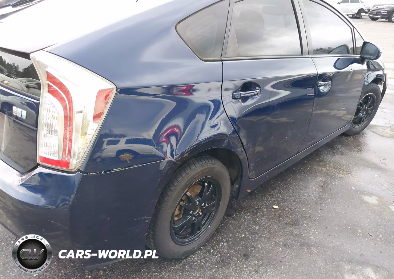 2015 Toyota Prius Four VIN:JTDKN3DU1F1993908 - 20