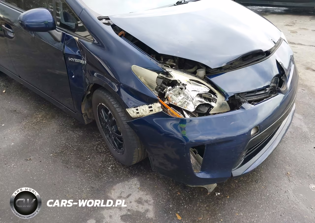 2015 Toyota Prius Four VIN:JTDKN3DU1F1993908 - 6