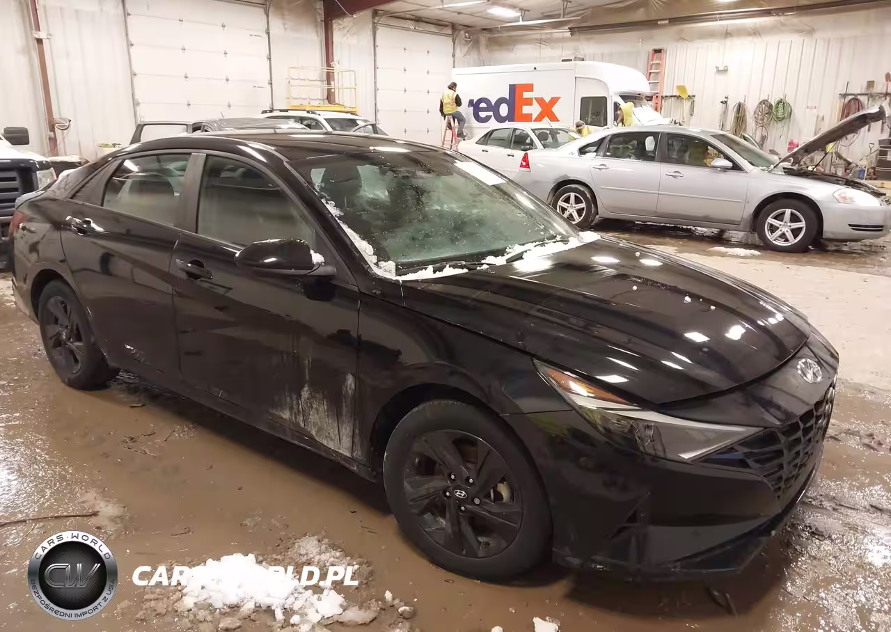 2023 Hyundai Elantra Sel