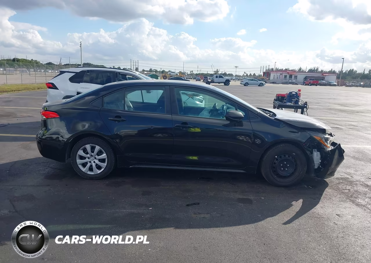 2021 Toyota Corolla Le VIN:5YFEPMAE7MP256781 - 12