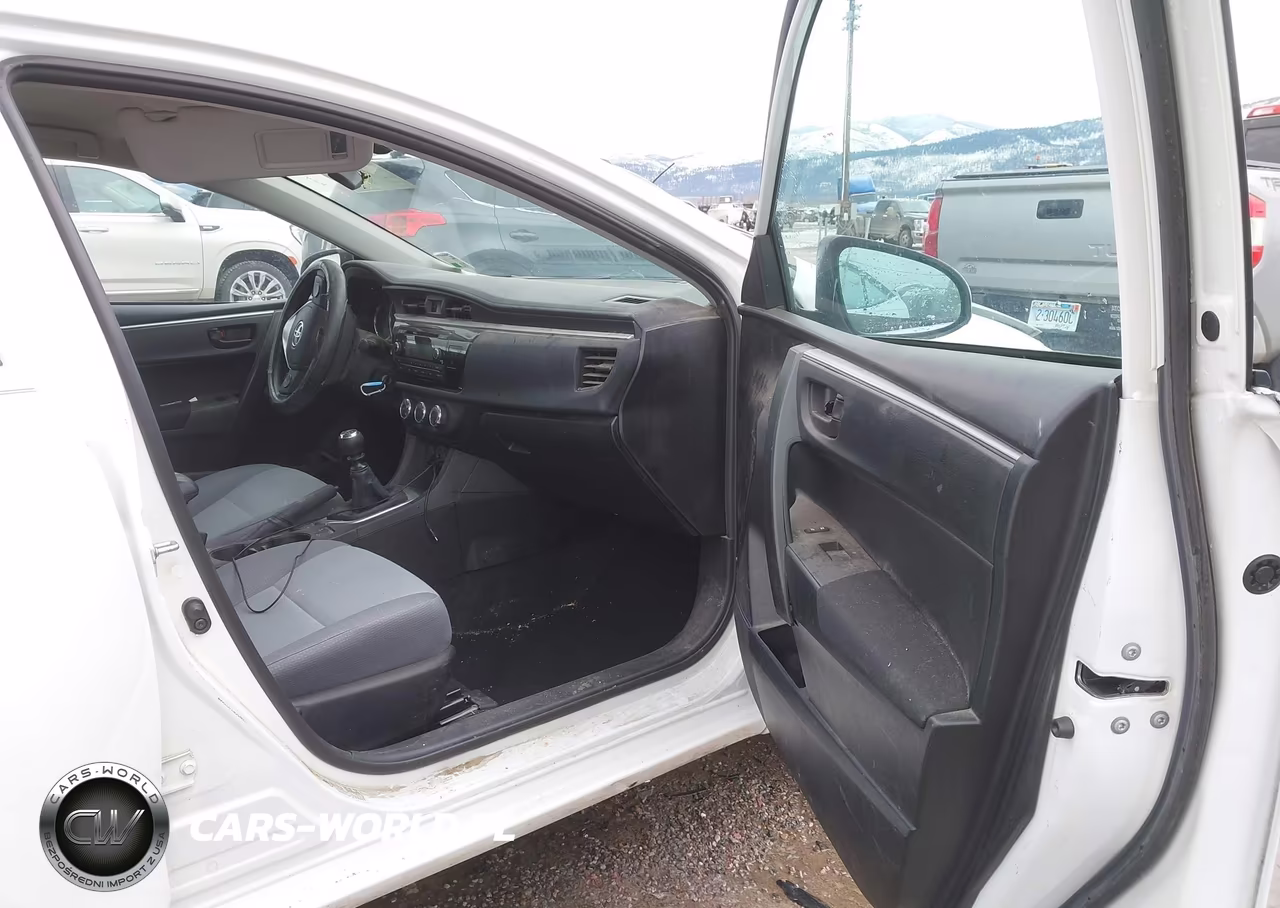 2014 Toyota Corolla L VIN:5YFBURHE3EP077346 - 5