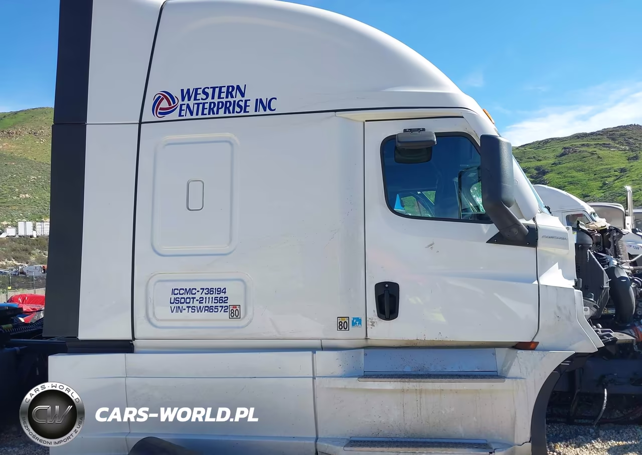 2026 Freightliner New Cascadia 126 VIN:3AKJHHDR9TSWR6572 - 17