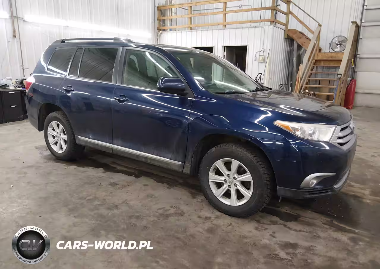 2012 Toyota Highlander Base V6