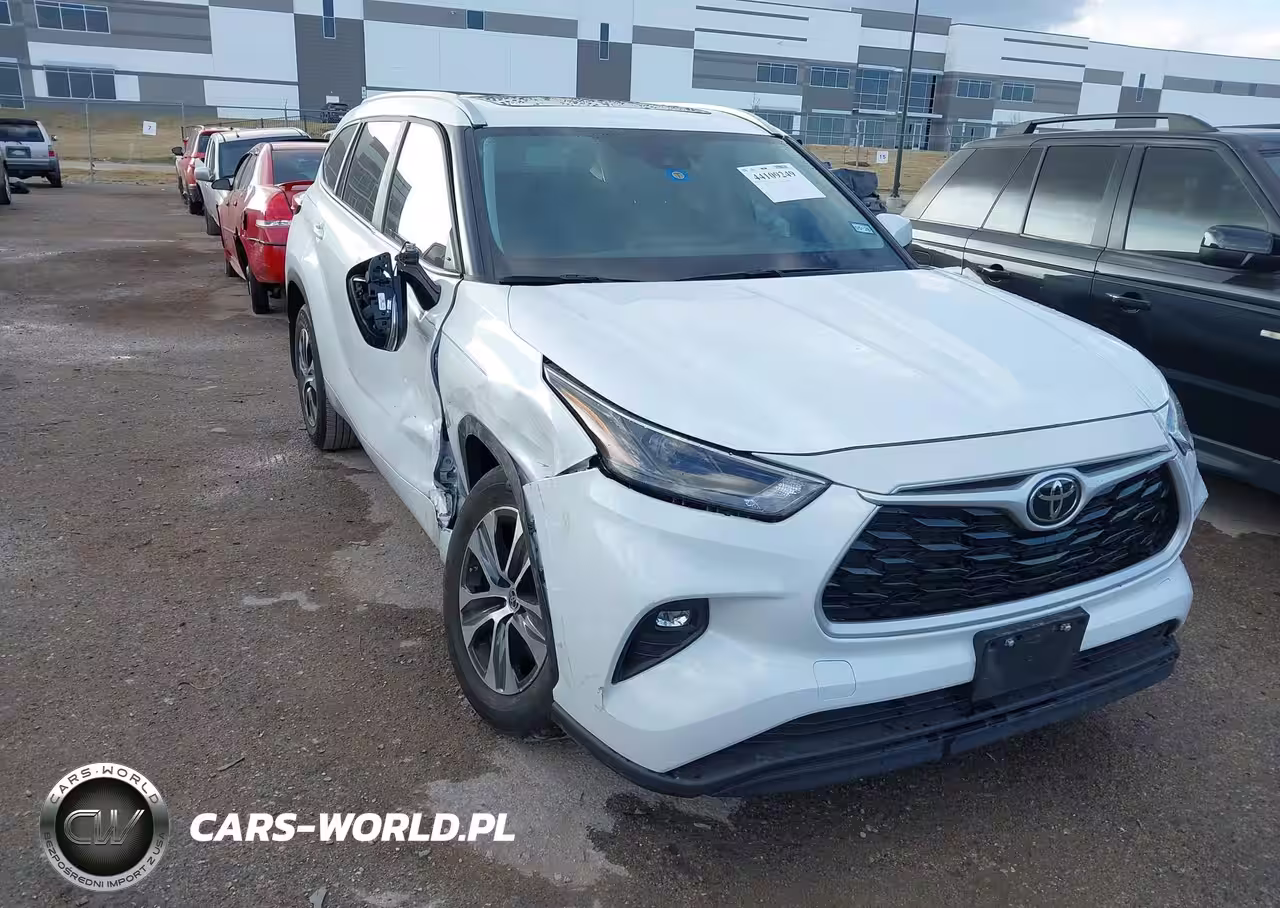 2023 Toyota Highlander Xle