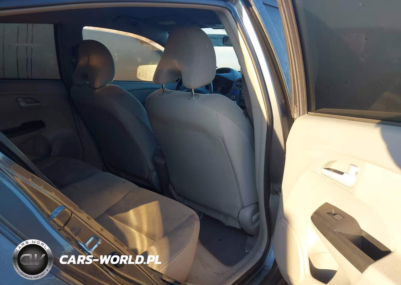 2014 Honda Insight Lx VIN:JHMZE2H53ES002923 - 8