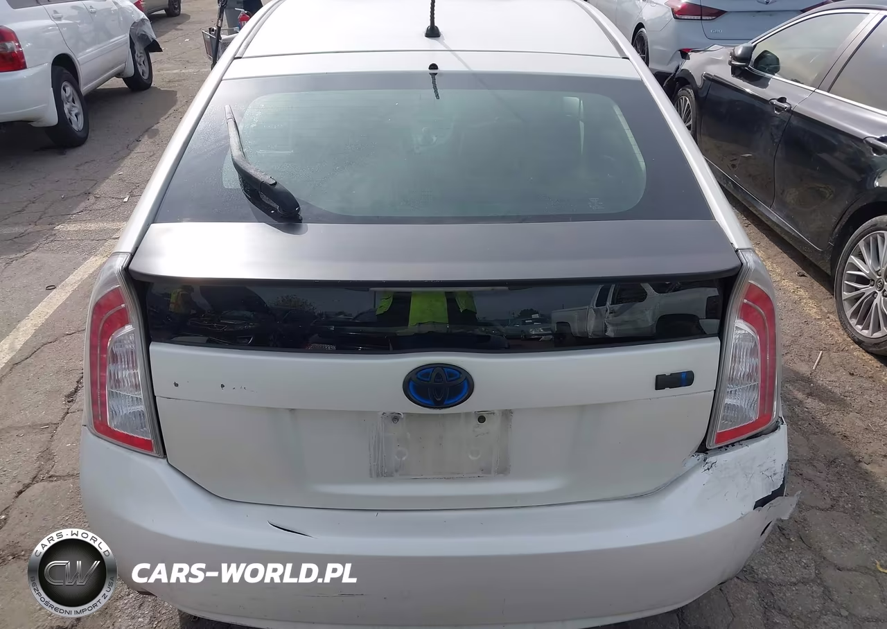 2012 Toyota Prius Two VIN:JTDKN3DU7C5513553 - 17