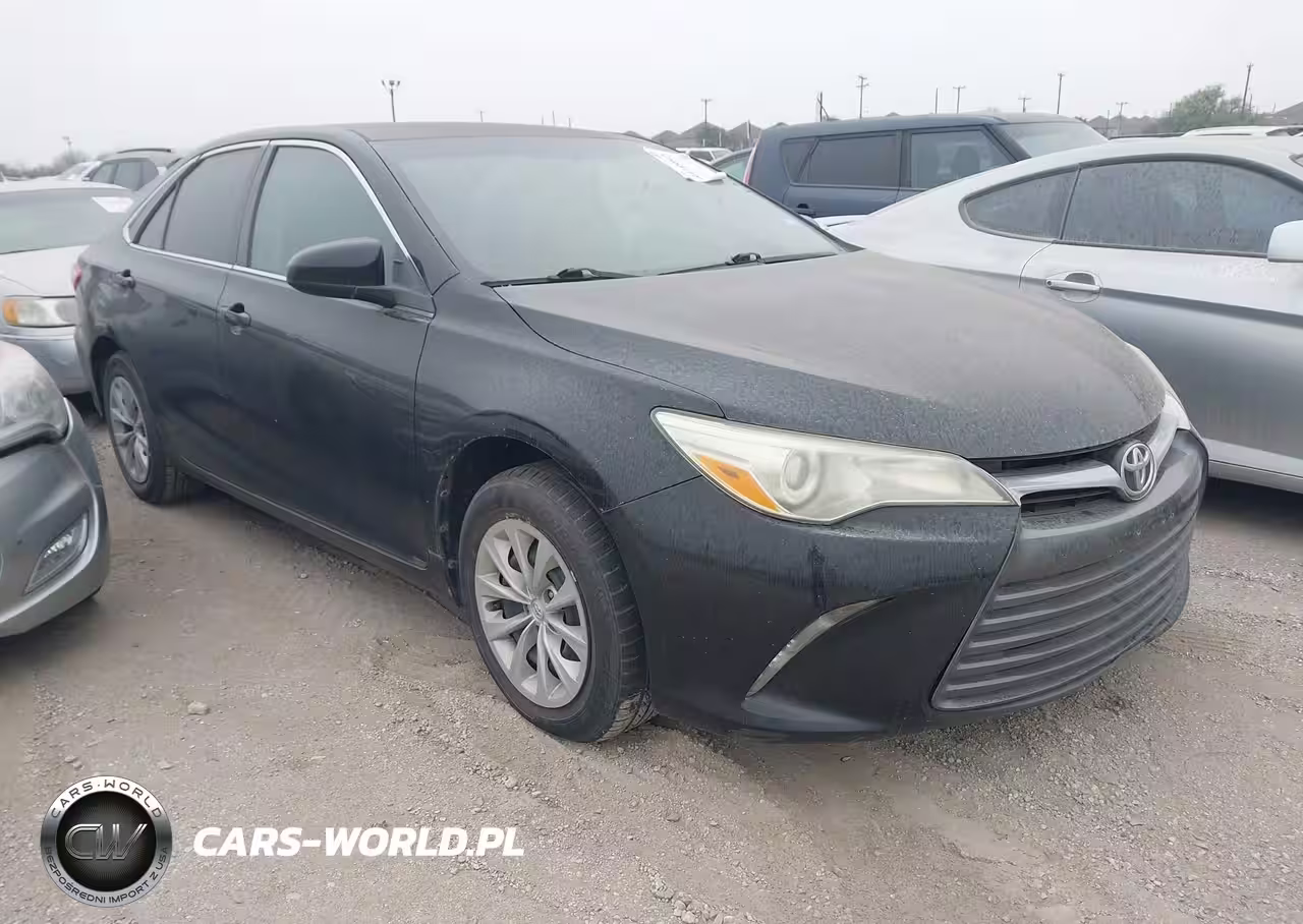 2015 Toyota Camry Le