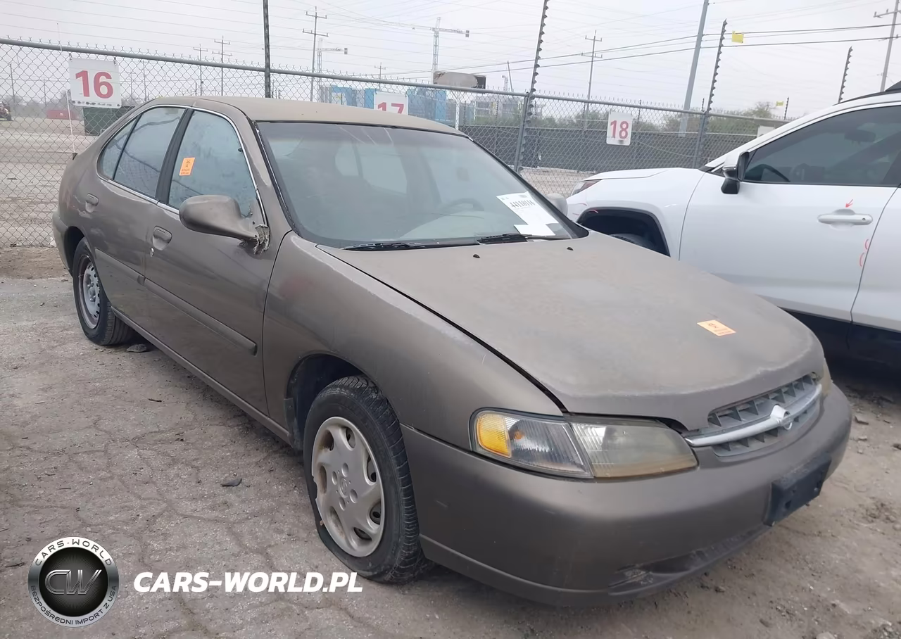 1999 Nissan Altima Gle-Gxe-Se-Se-L-Xe