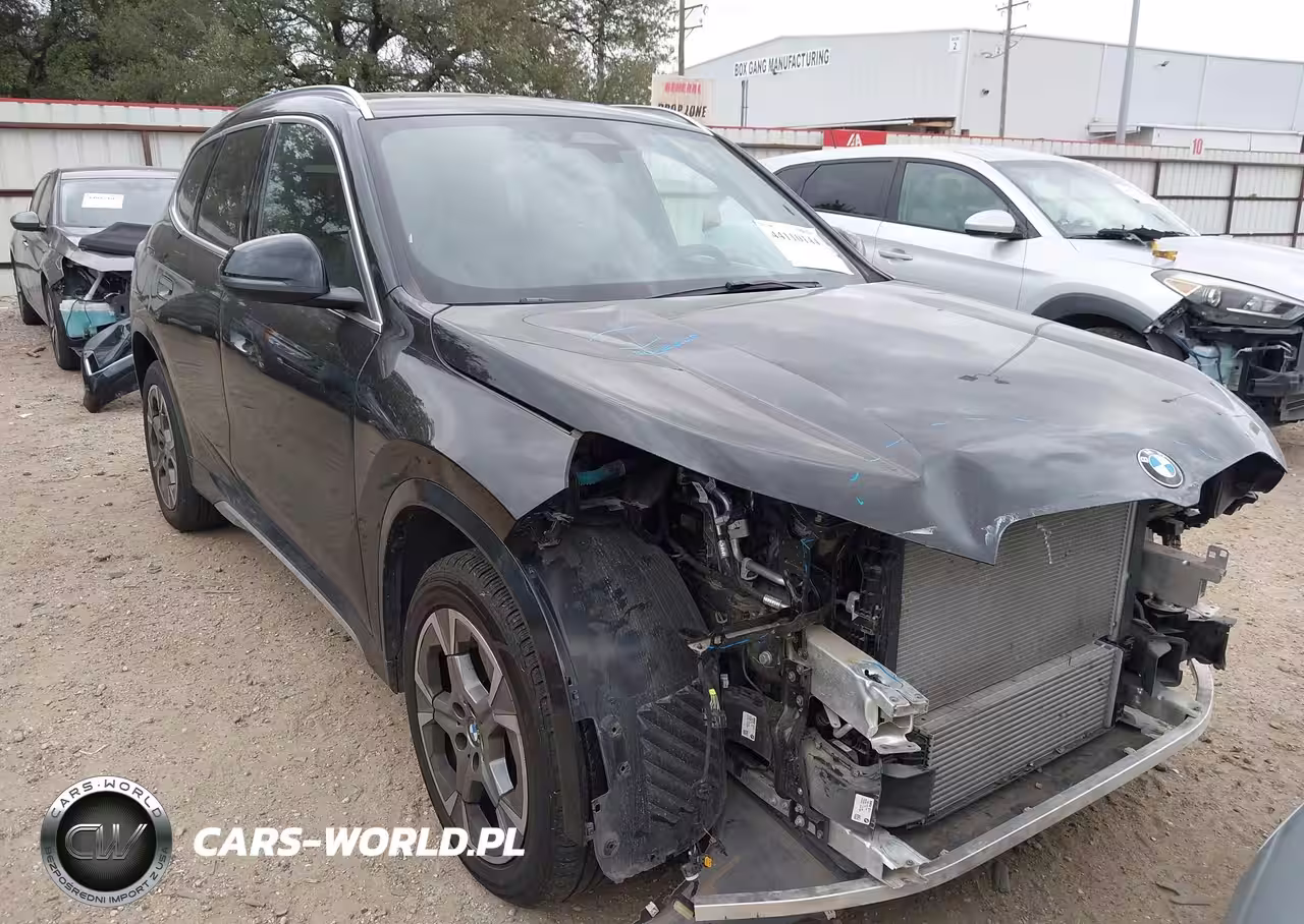 2025 BMW X1 xDrive28I