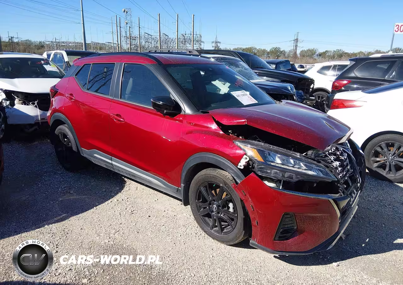 2022 Nissan Kicks Sr Xtronic Cvt
