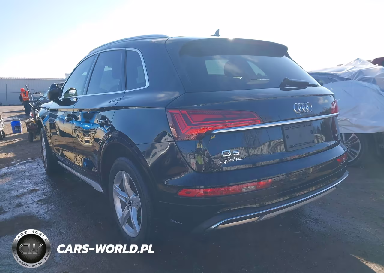 2021 Audi Q5 Premium 45 Tfsi Quattro S Tronic VIN:WA1AAAFY2M2036619 - 3