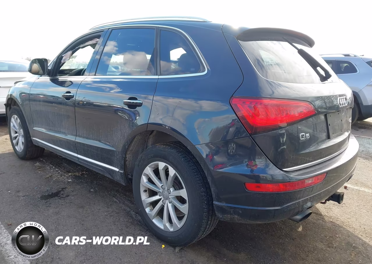 2015 Audi Q5 2.0T Premium VIN:WA1LFAFP3FA041113 - 3