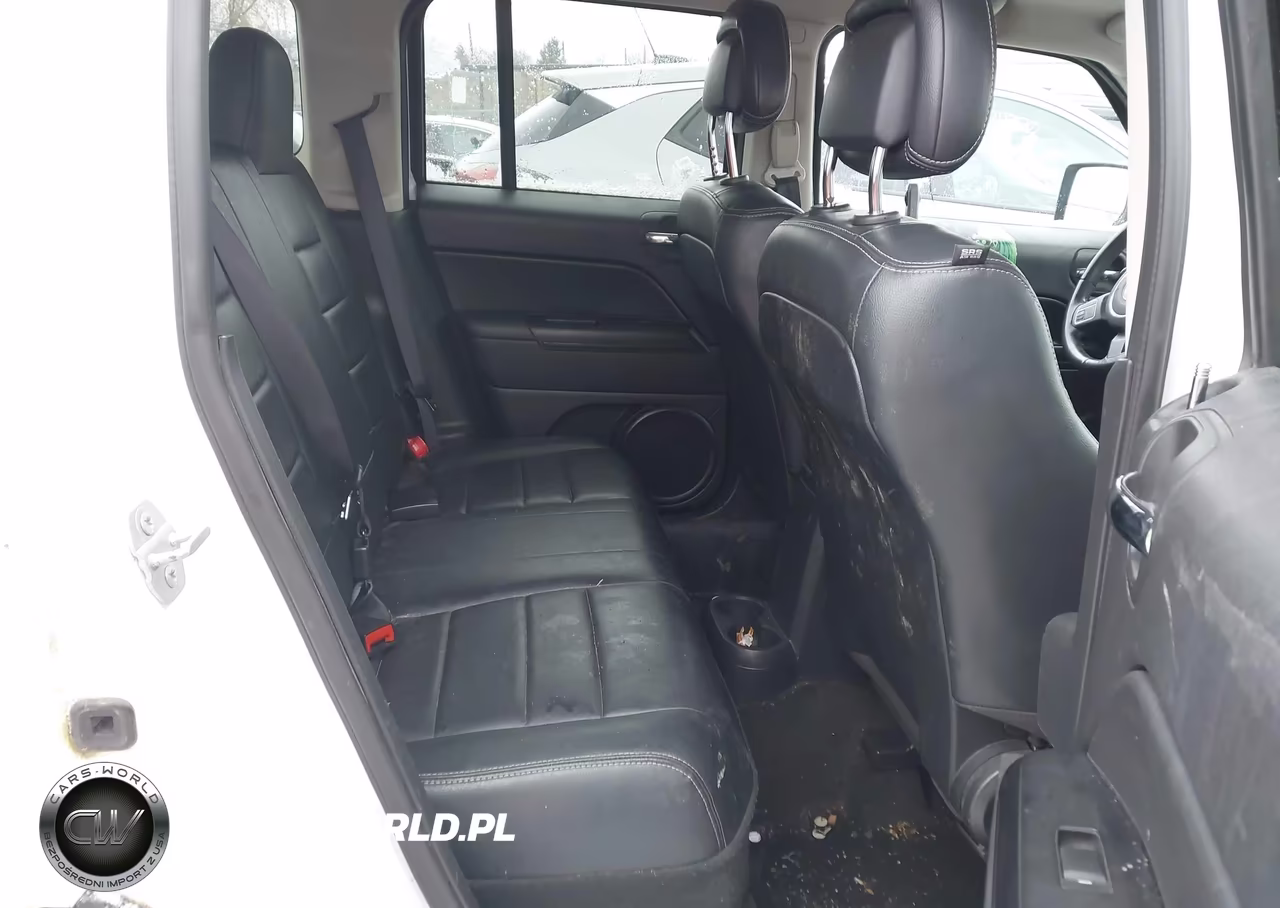 2016 Jeep Patriot High Altitude Edition VIN:1C4NJRFB3GD619534 - 8