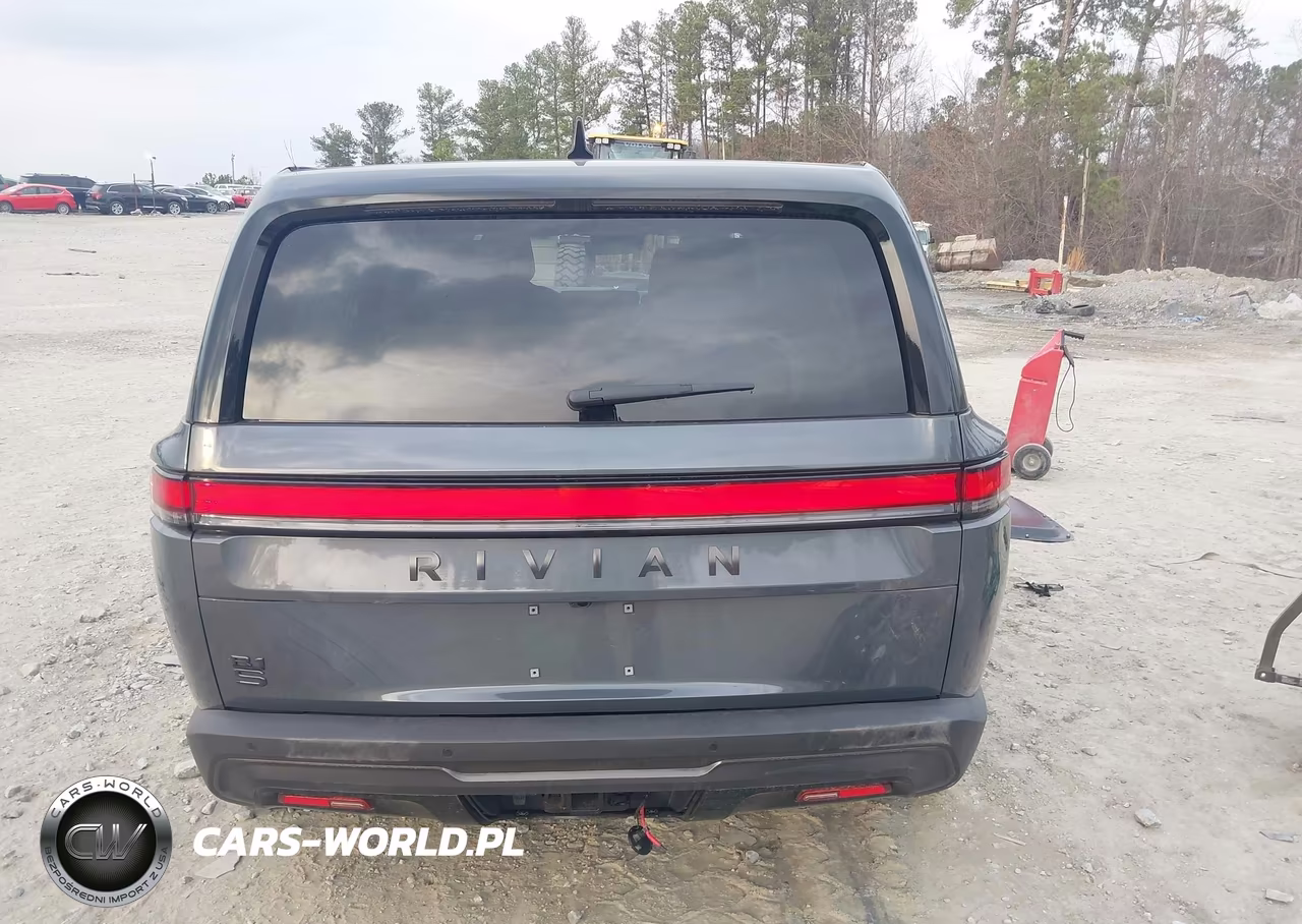 2025 Rivian R1S Adventure Dual Motor Large Pack-Adventure Dual Motor Max Pack VIN:7PDSGBBA0SN060364 - 17