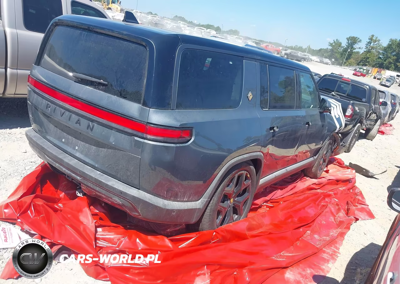 2025 Rivian R1S Adventure Dual Motor Large Pack-Adventure Dual Motor Max Pack VIN:7PDSGBBA0SN060364 - 4