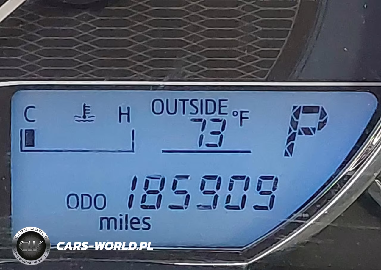 2016 Toyota Corolla Le VIN:5YFBURHE6GP535383 - 16