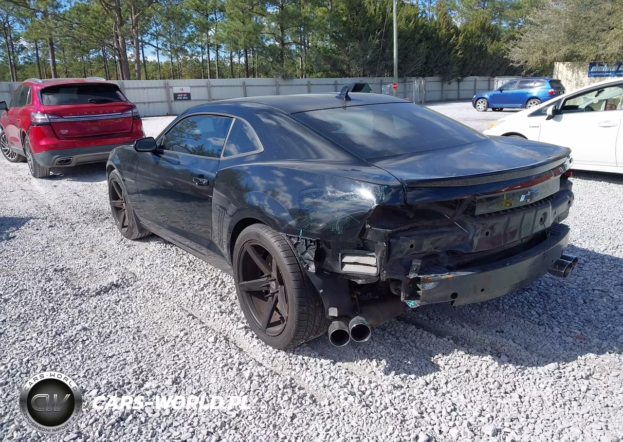 2011 Chevrolet Camaro 2Ss VIN:2G1FK1EJ1B9119804 - 3