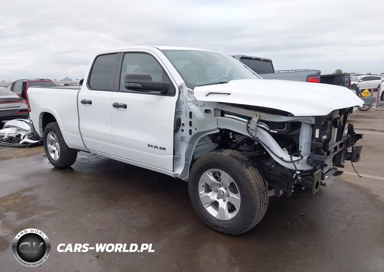 2025 Ram 1500 Big Horn Crew Cab 4X4 6'4 Box – zdjęcie 1 z 18