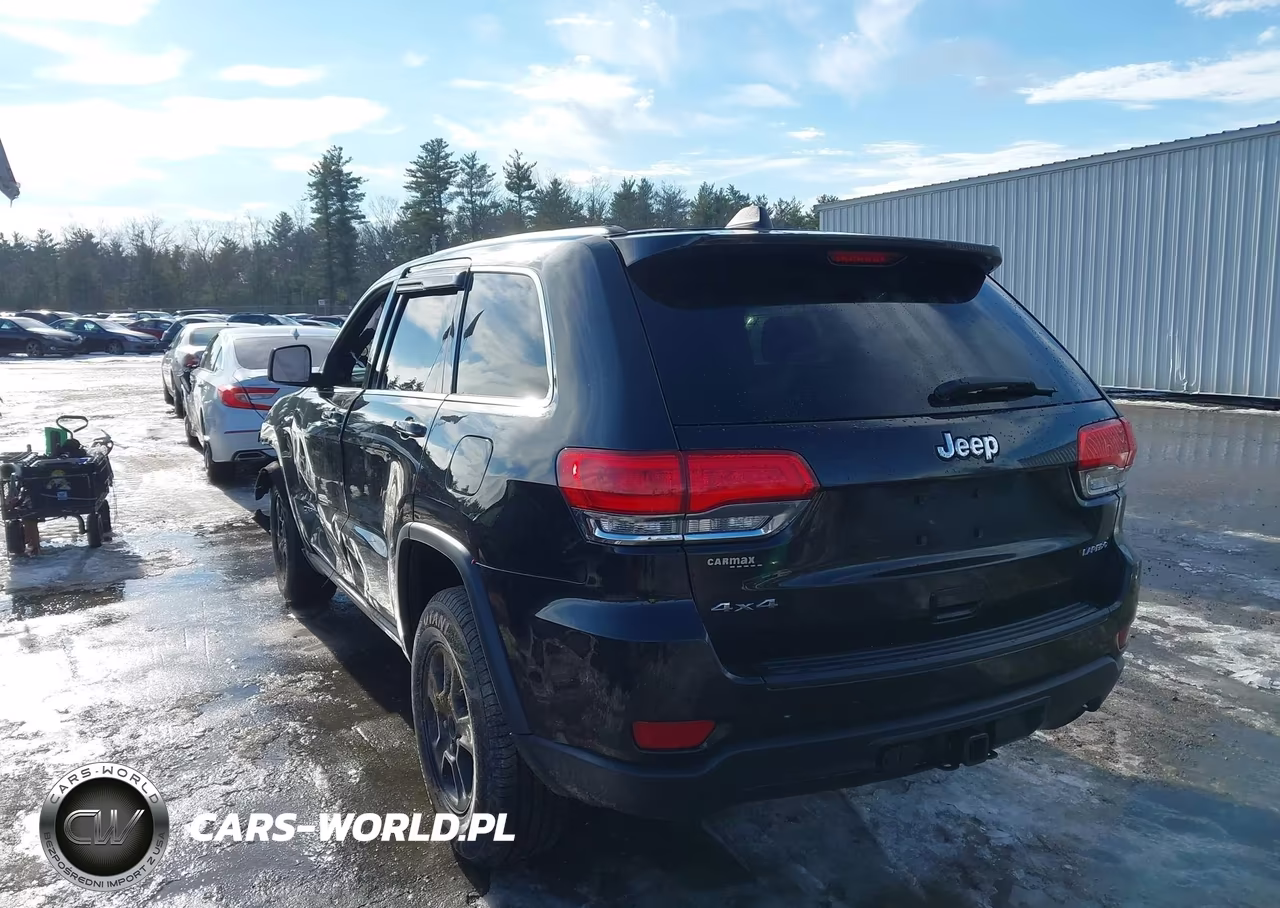 2014 Jeep Grand Cherokee Laredo VIN:1C4RJFAG0EC324302 - 3