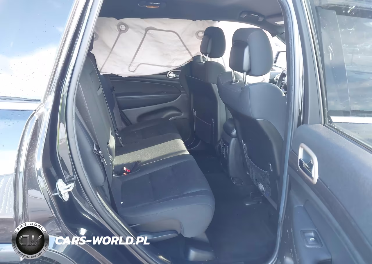 2014 Jeep Grand Cherokee Laredo VIN:1C4RJFAG0EC324302 - 8