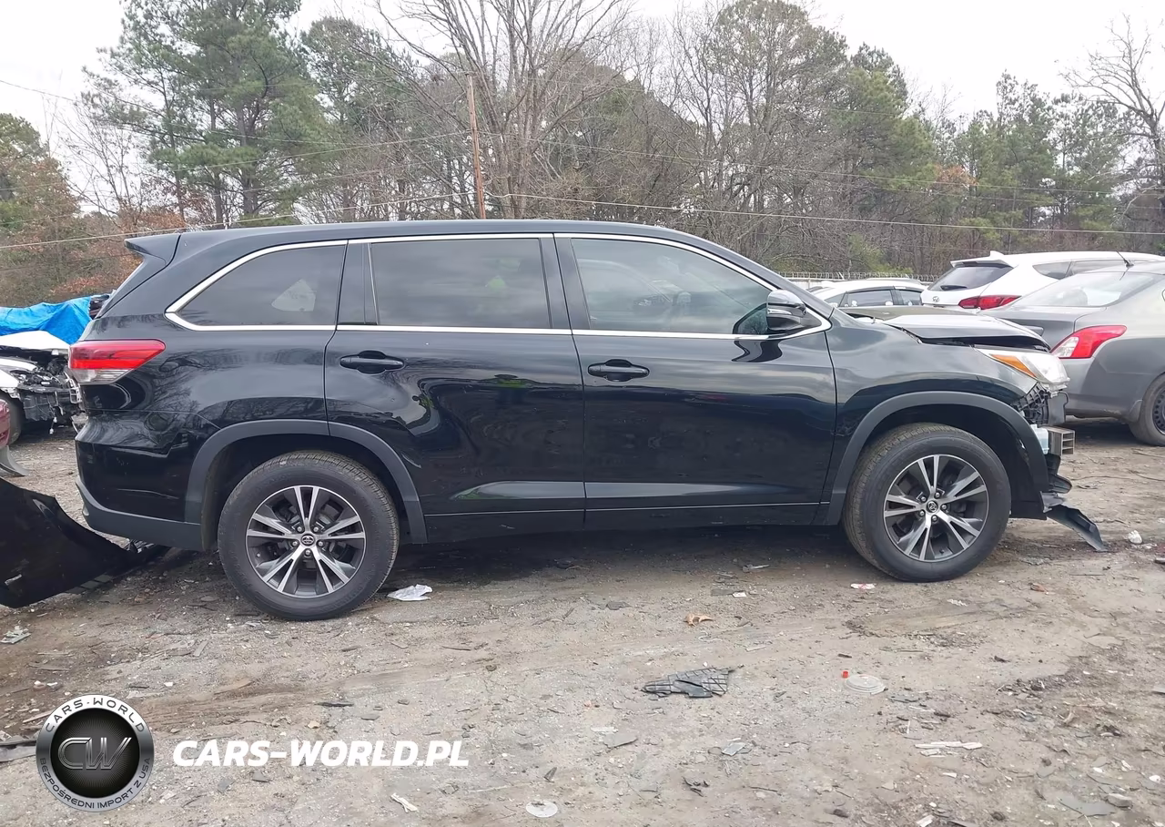2017 Toyota Highlander Le VIN:5TDZZRFH8HS203788 - 14