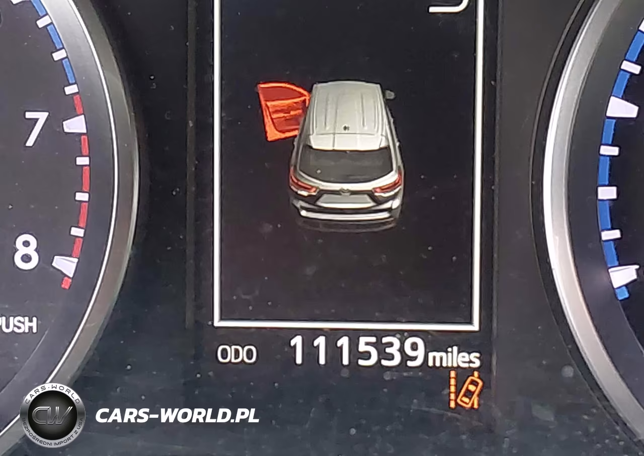 2017 Toyota Highlander Le VIN:5TDZZRFH8HS203788 - 16
