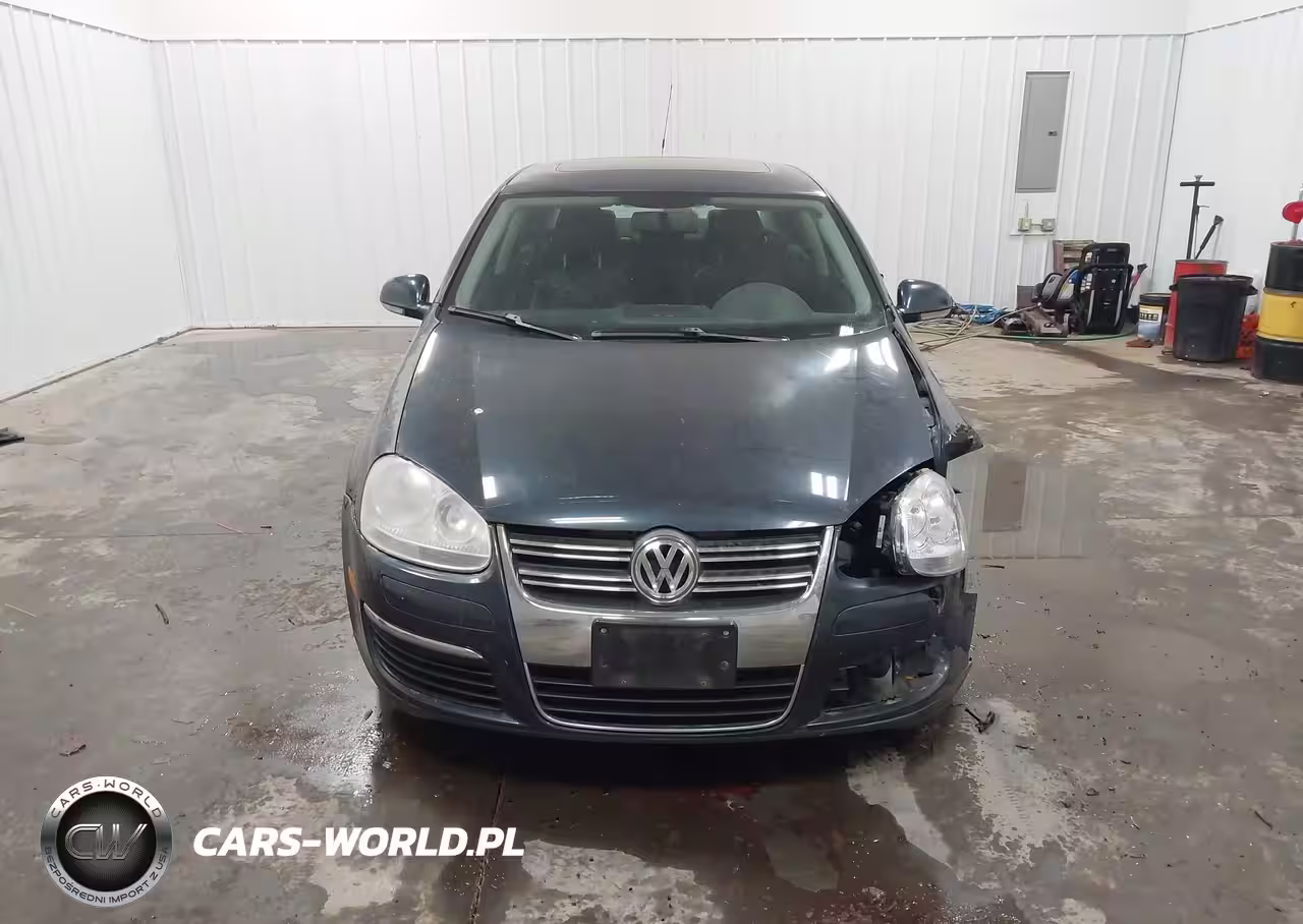 2010 Volkswagen Jetta Limited Edition VIN:3VWRZ7AJ0AM111298 - 13