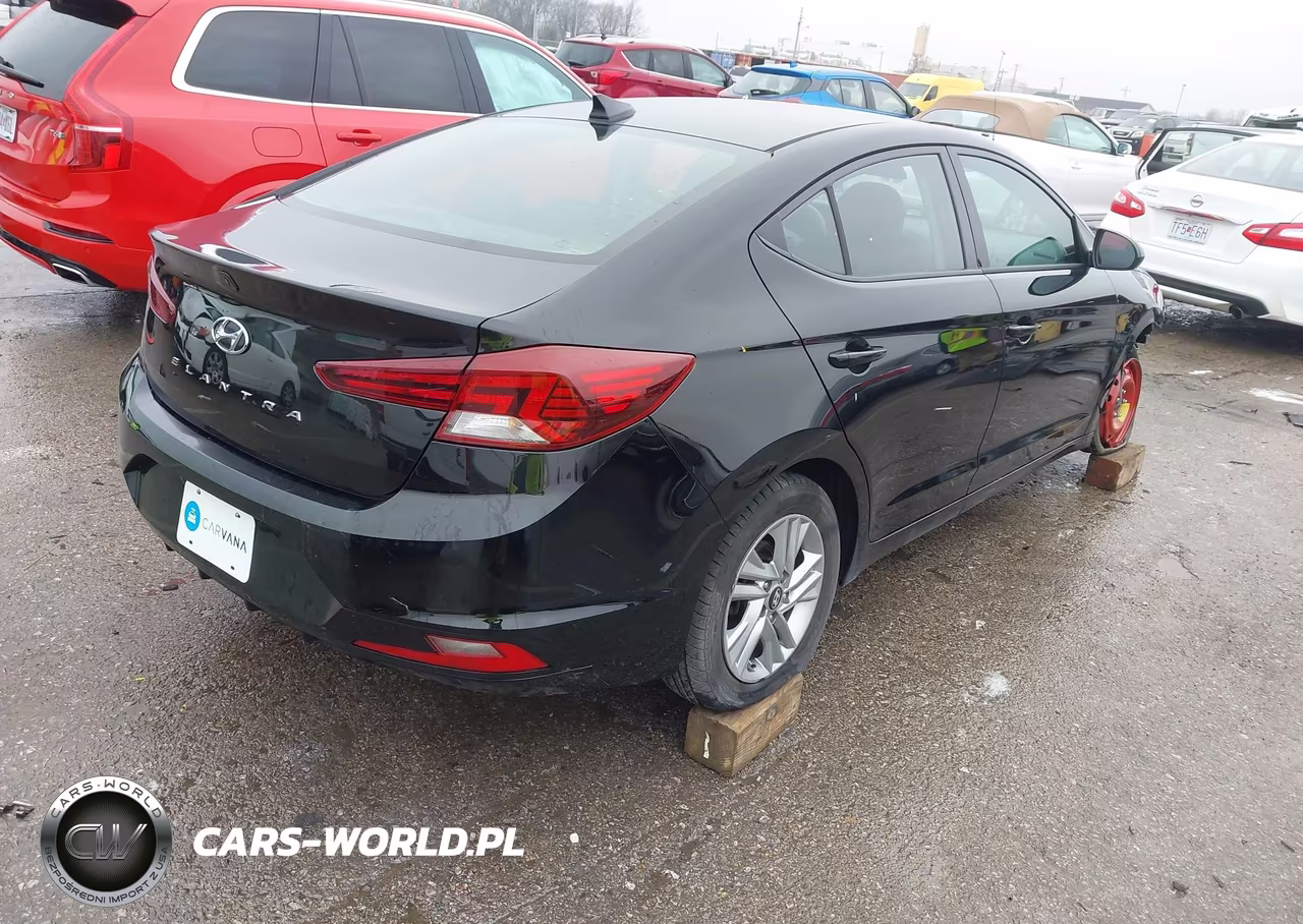 2019 Hyundai Elantra Sel VIN:KMHD84LF6KU775315 - 4