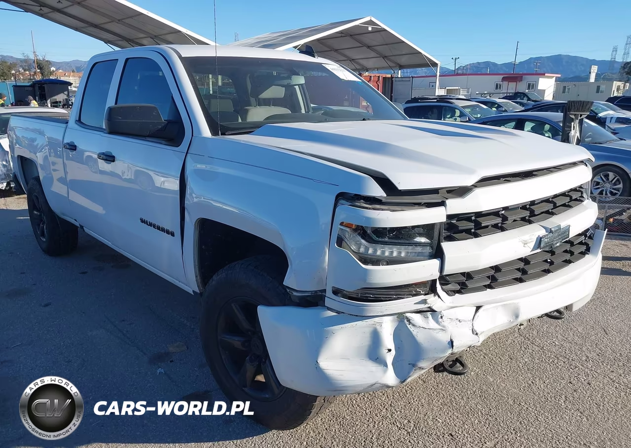 2017 Chevrolet Silverado 1500 Custom