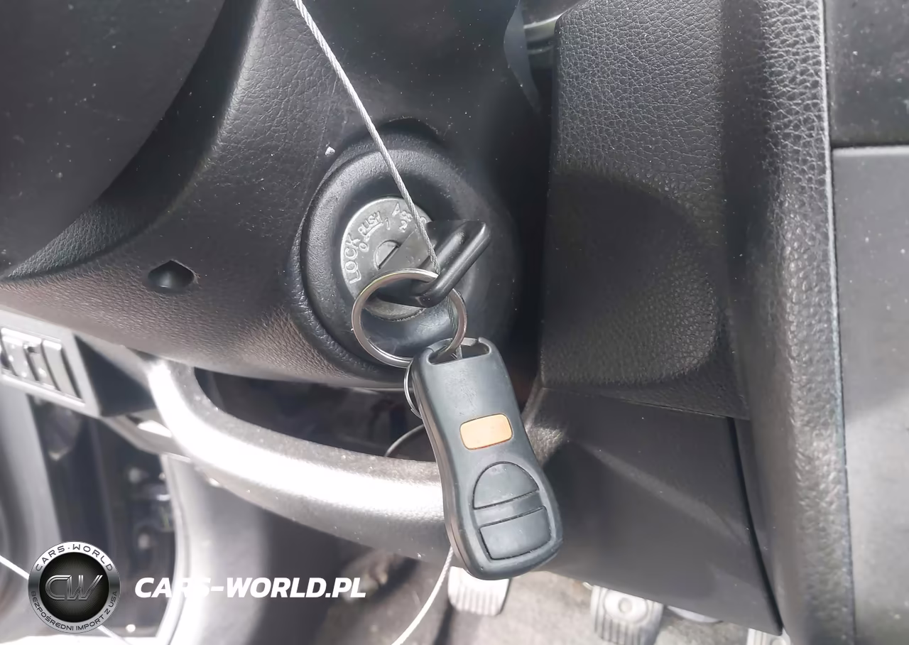 2009 Nissan Versa 1.8S VIN:3N1BC11E79L422348 - 11