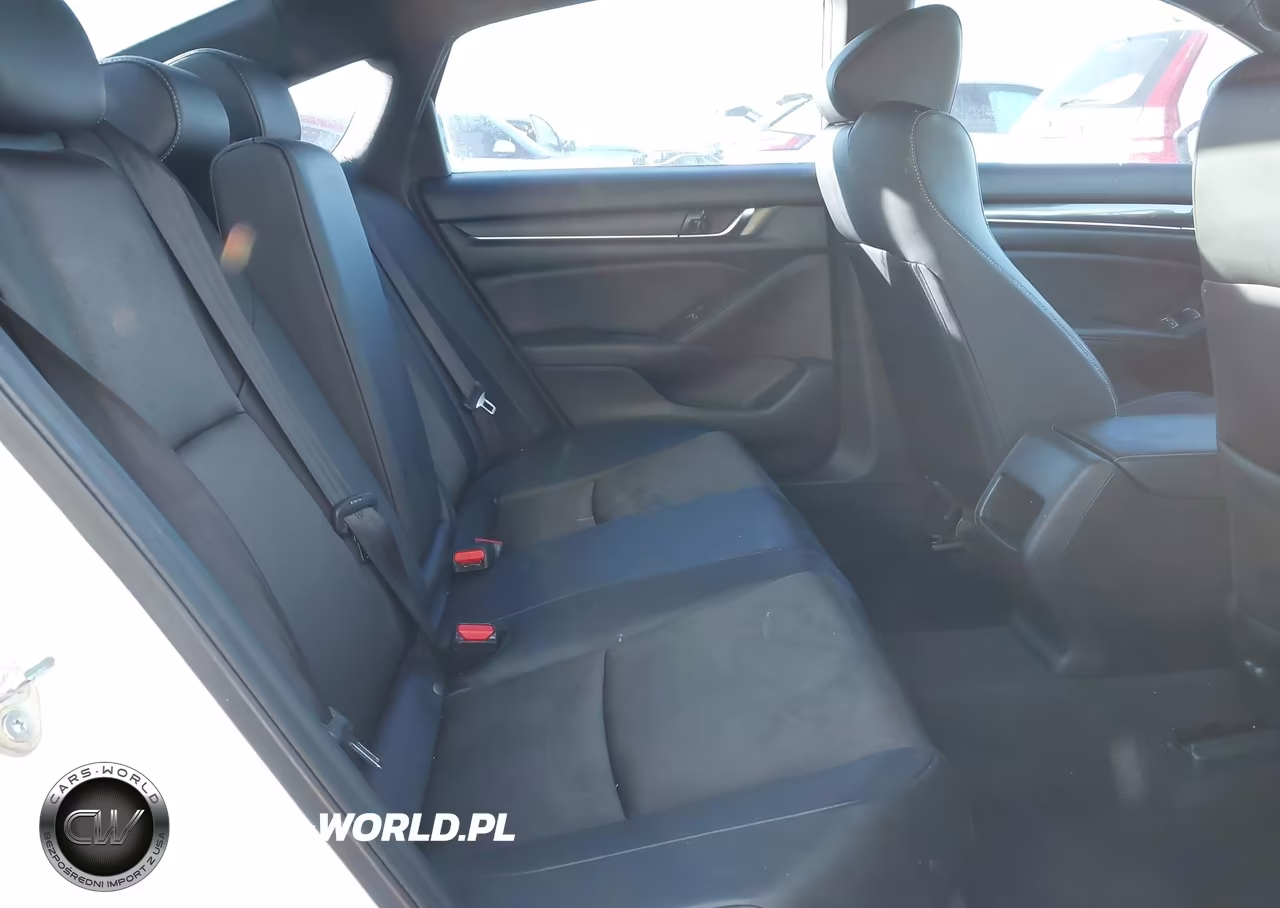 2018 Honda Accord Sport VIN:1HGCV1F38JA243798 - 8