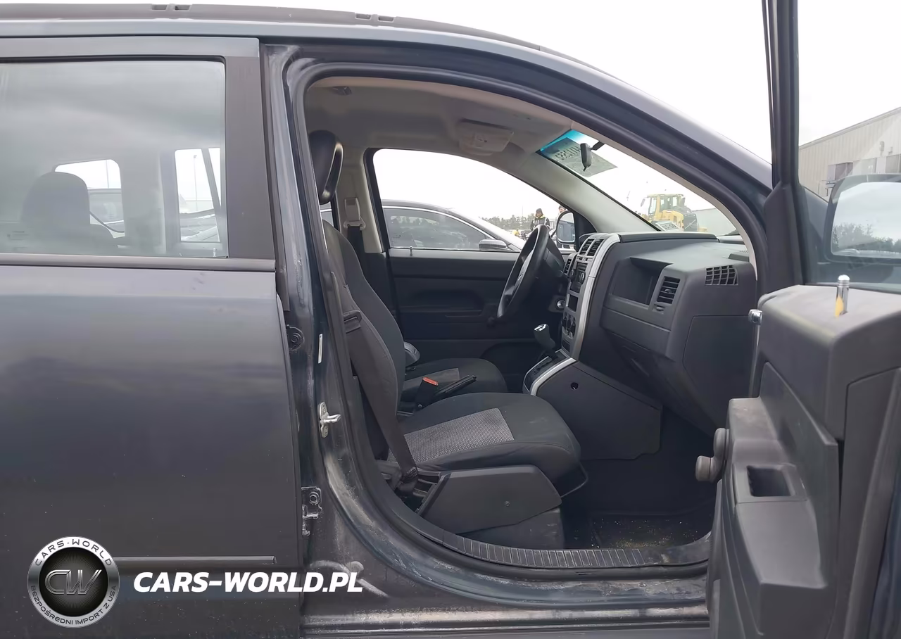 2008 Jeep Compass Sport VIN:1J8FT47W48D691789 - 5