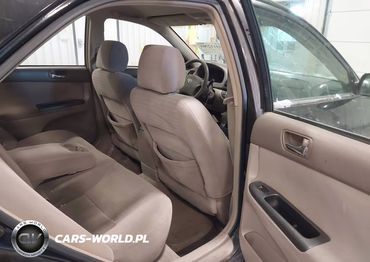 2005 Toyota Camry Le VIN:4T1BE30K65U383953 - 8
